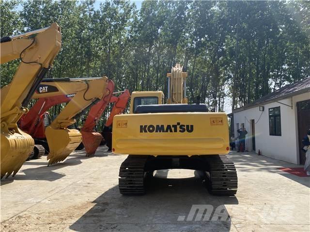 Komatsu PC200-7 Roomikekskavaatorid
