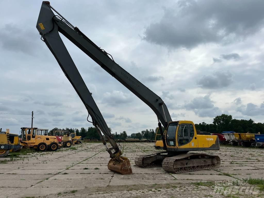 Volvo EC 240 LR Pika noolega ekskavaatorid
