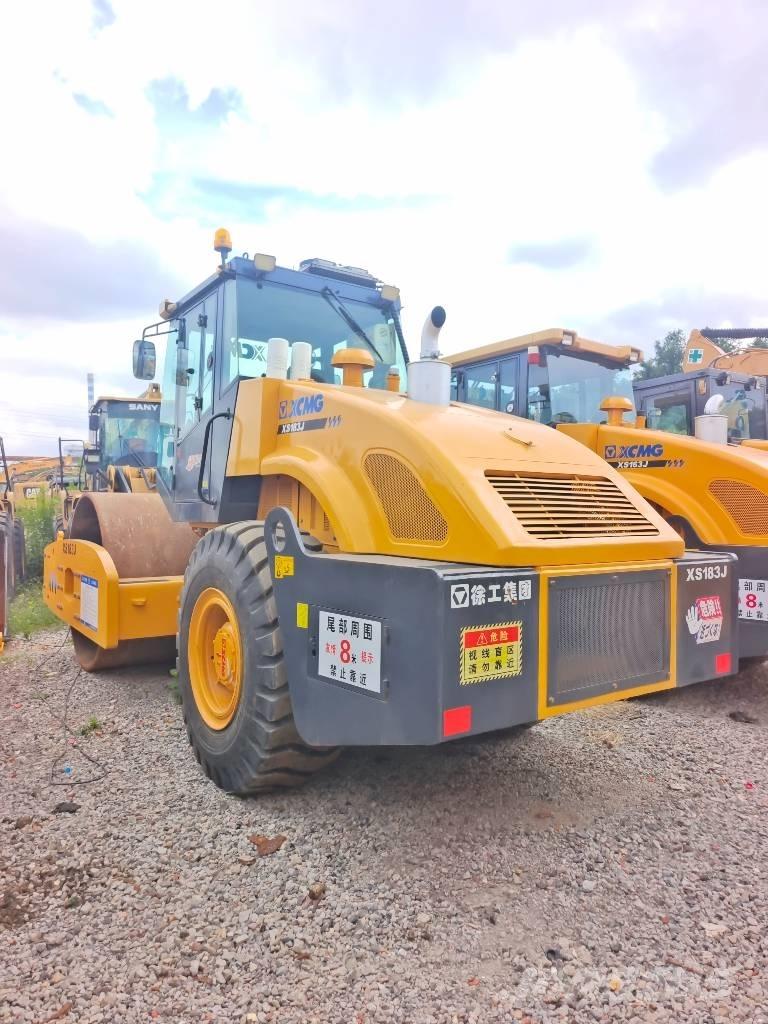 XCMG XS183J Ühe trumliga rullid