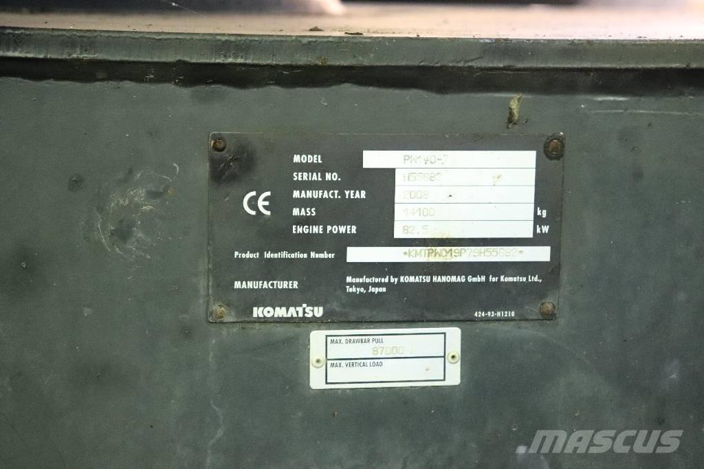 Komatsu PW 140-7 Ekskavaatorlaadurid