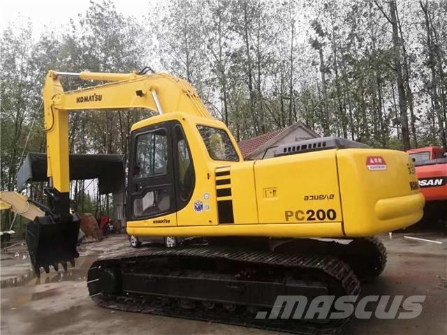 Komatsu pc200-6 Roomikekskavaatorid