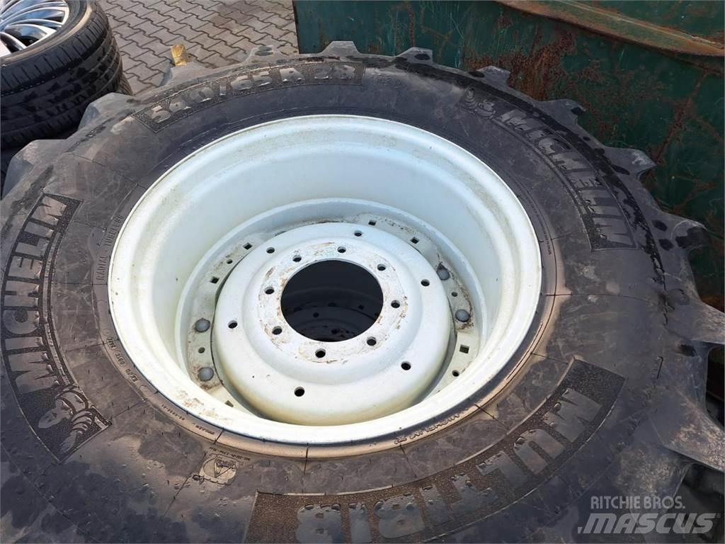 Michelin 540/65R28 Rehvid, rattad ja veljed