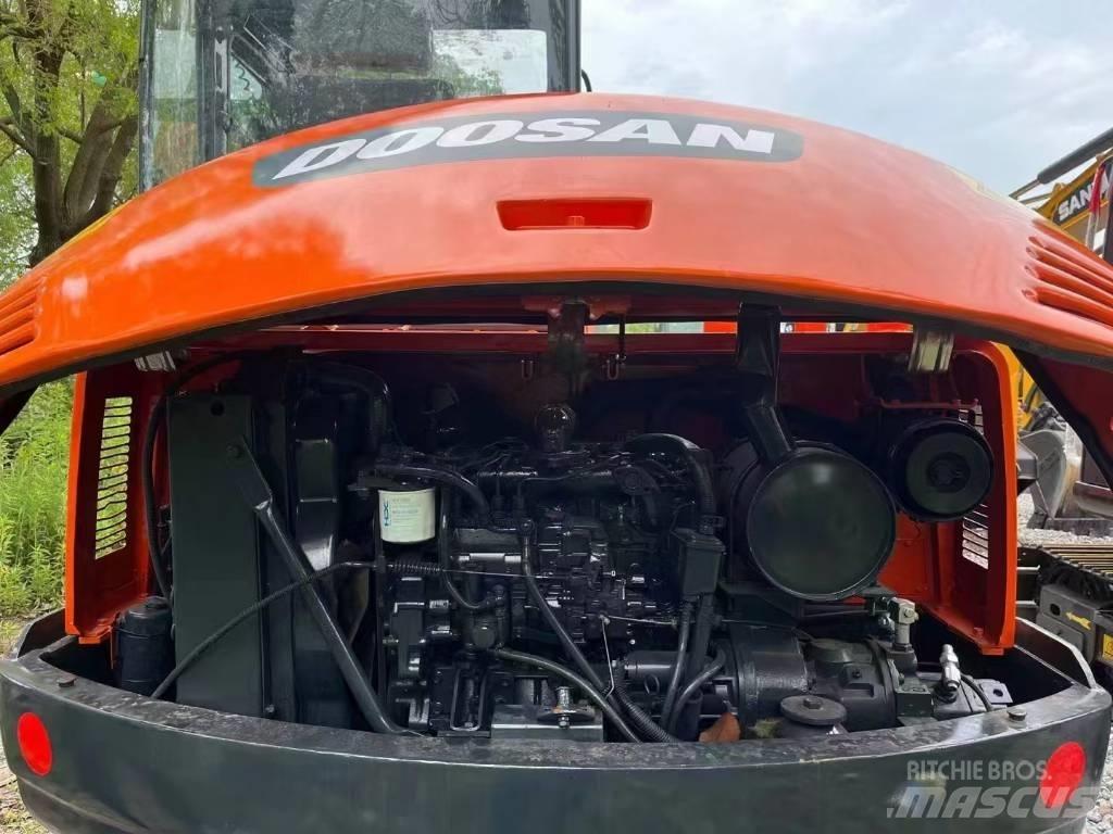 Doosan DH 60-7 Miniekskavaatorid < 7 t