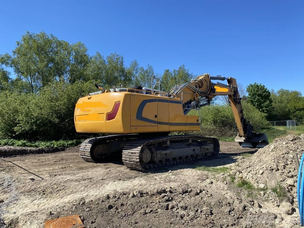 Liebherr 936 LC Roomikekskavaatorid