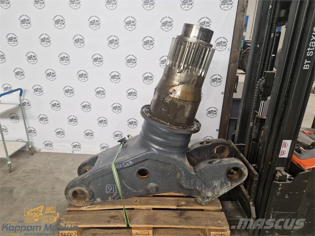 John Deere 1470G Harvesteri kraanad