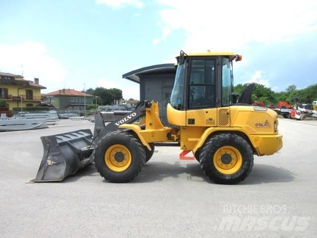 Volvo L30 GS Rataslaadurid