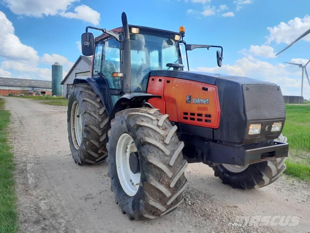 Valmet 8450 Mega Traktorid