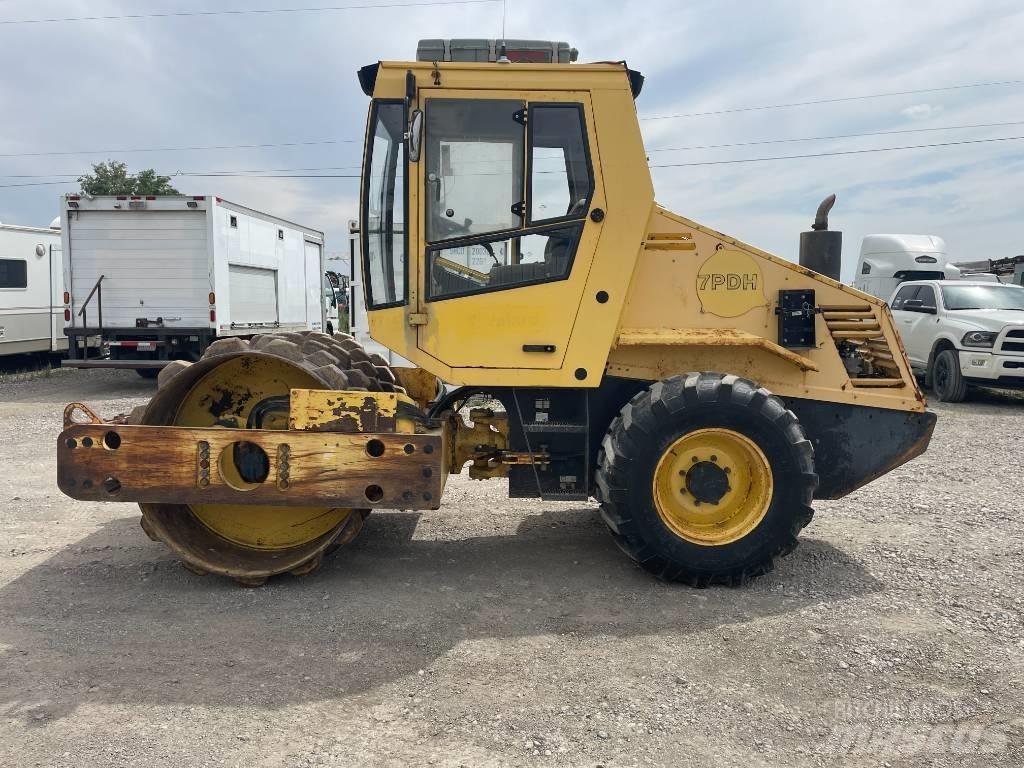 Bomag BW 177 P D H-3 Pinnasetihendajad