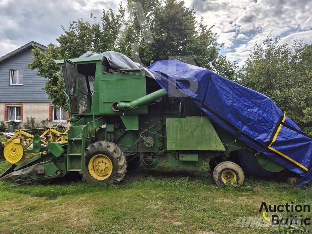 John Deere 935 Teraviljakombainid
