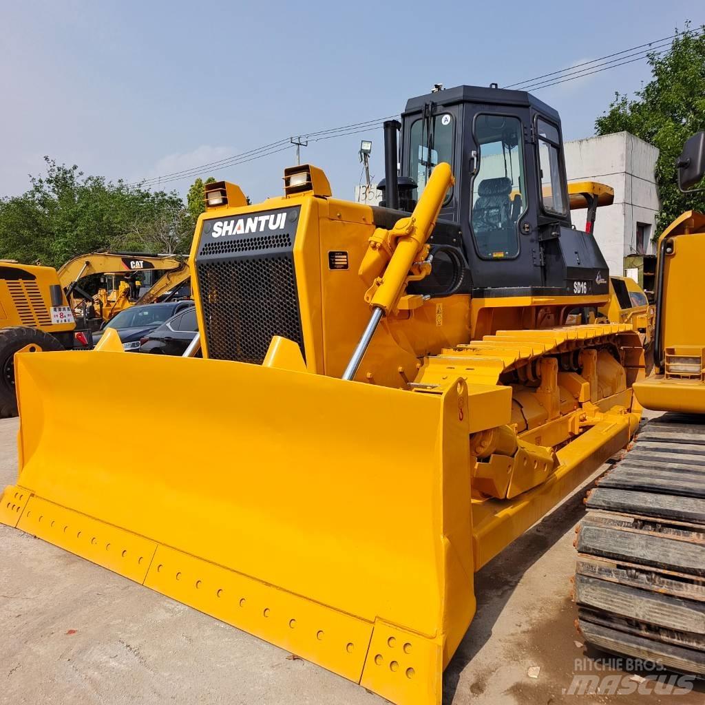 Shantui SD 16 Buldooserid