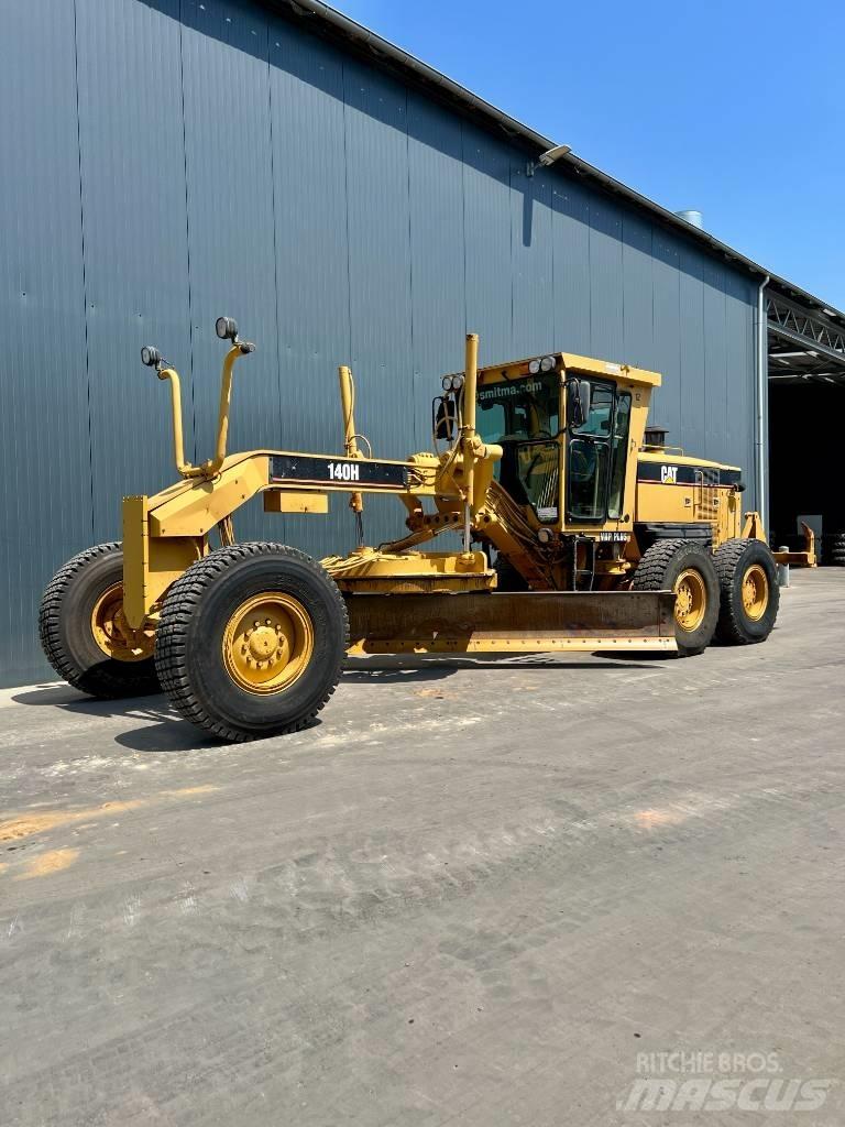 CAT 140H II Greiderid