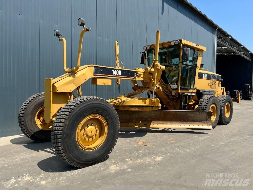 CAT 140H II Greiderid