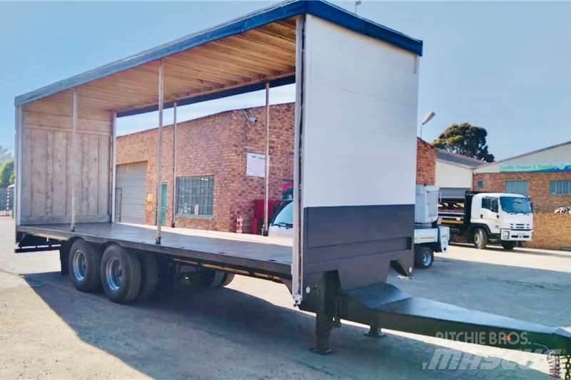  Custom Curtainside Muud haagised