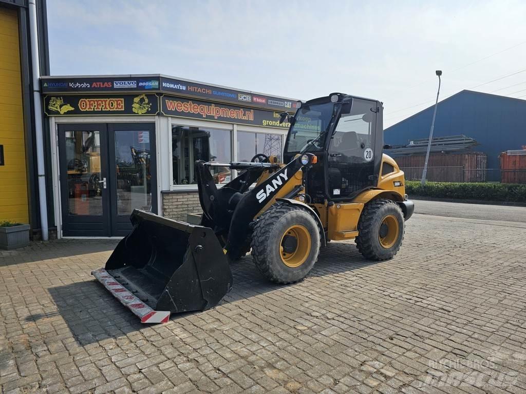 Venieri VF1201 Rataslaadurid
