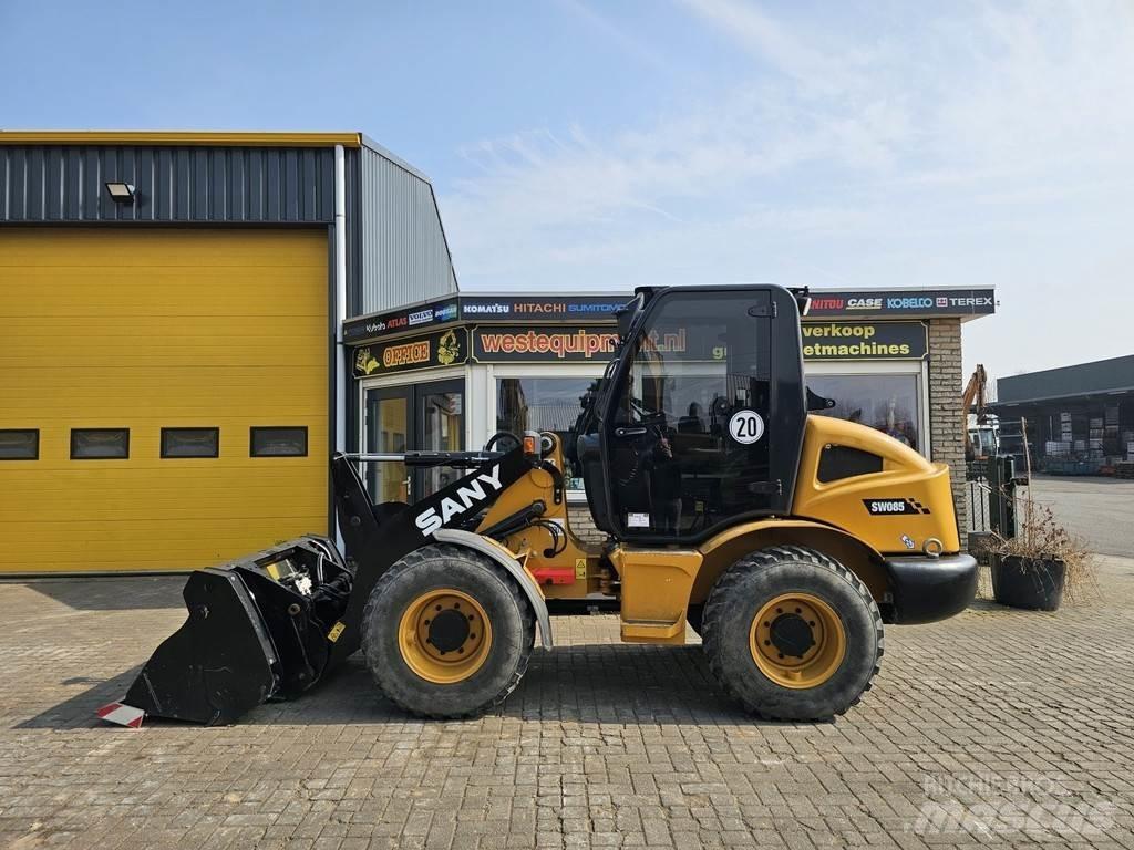 Venieri VF1201 Rataslaadurid