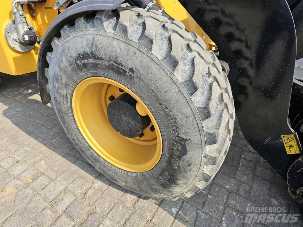 Venieri VF1201 Rataslaadurid