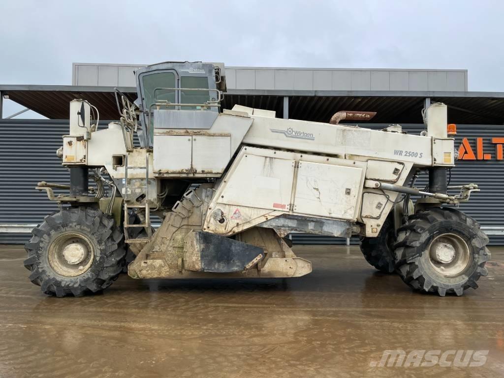 Wirtgen WR 2500S Asfaldi taaskasutuse masinad