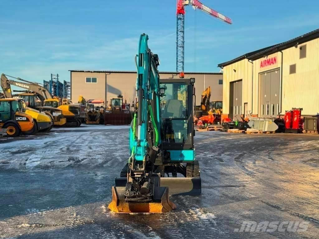 Airman AX 38 U-6 A Miniekskavaatorid < 7 t