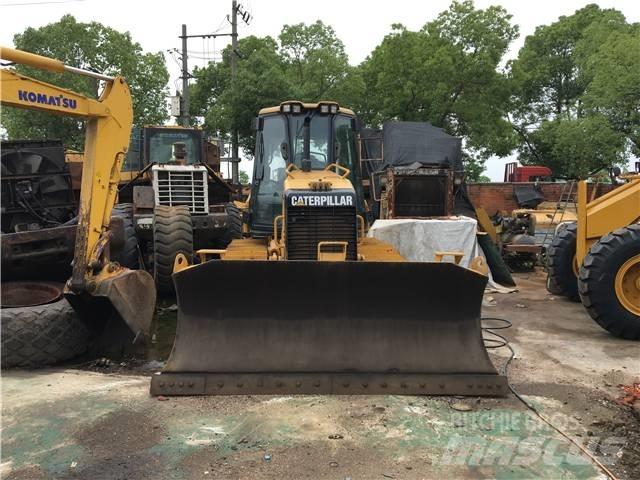 CAT D5K Buldooserid