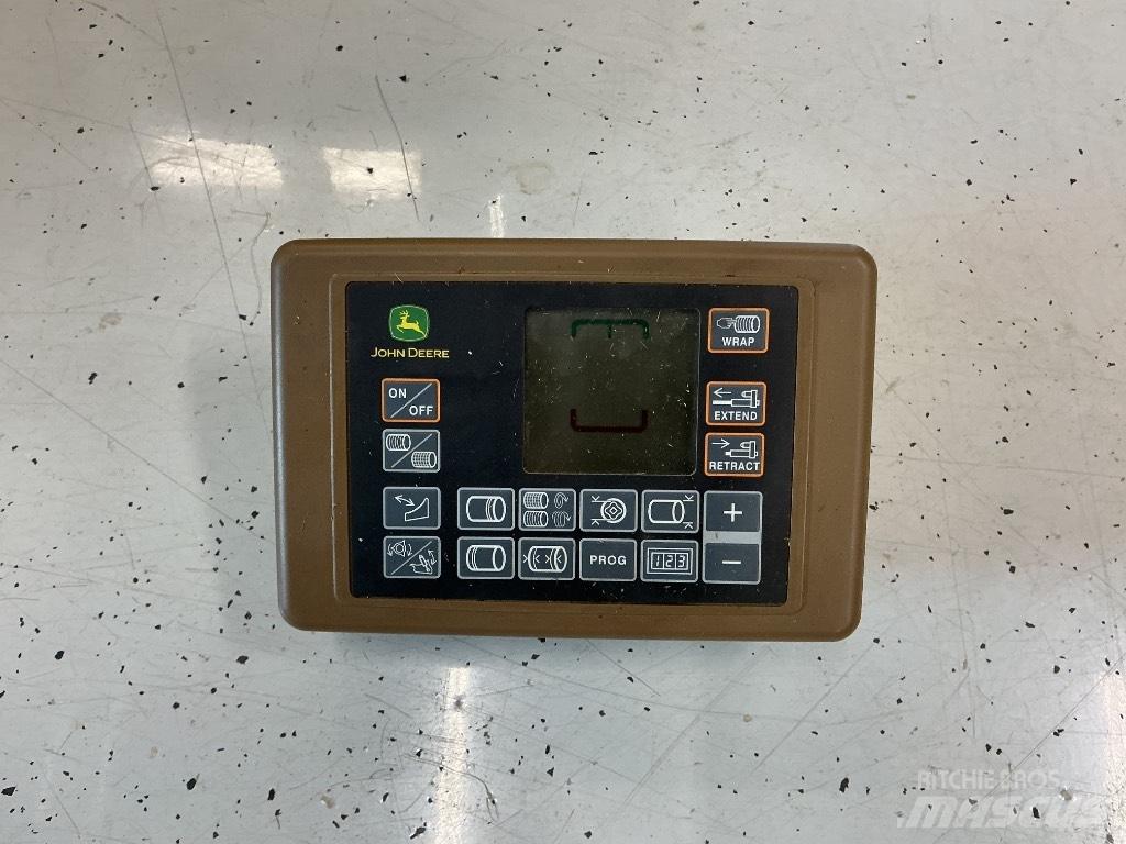 John Deere 644 Ruloonpressid