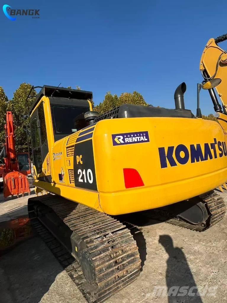 Komatsu PC 210-8MO Roomikekskavaatorid