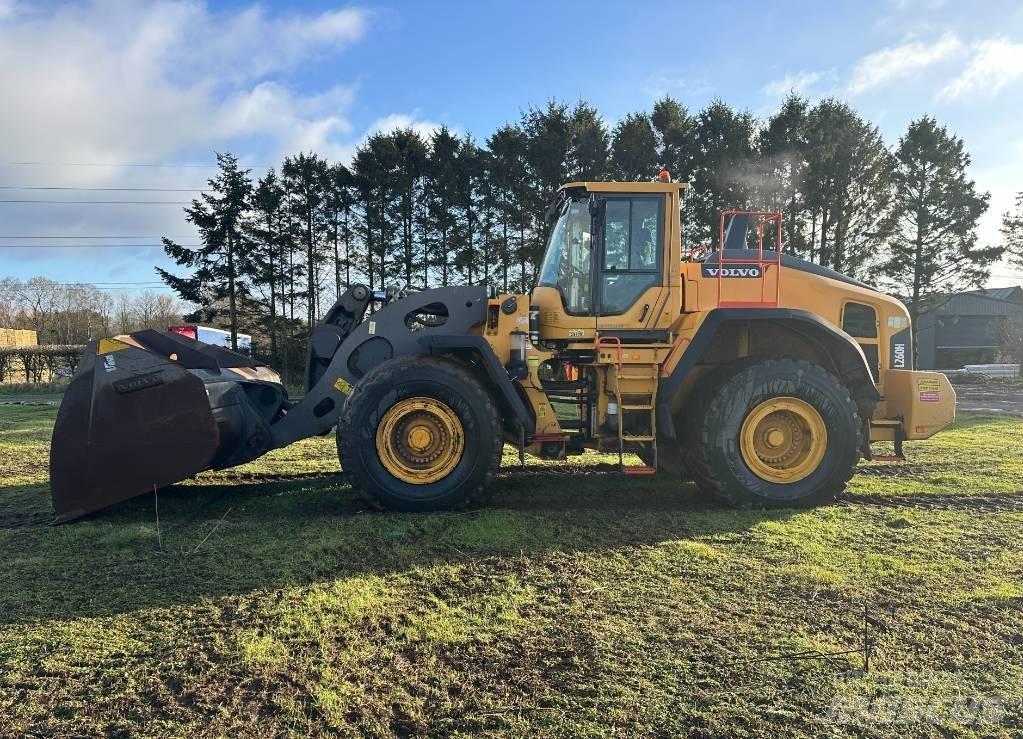 Volvo L 260 H Rataslaadurid