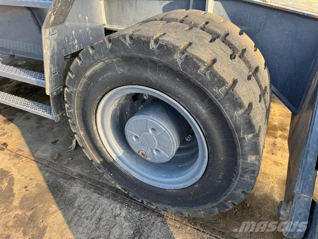 Atlas 200 MH Materjalikäitlusmasinad