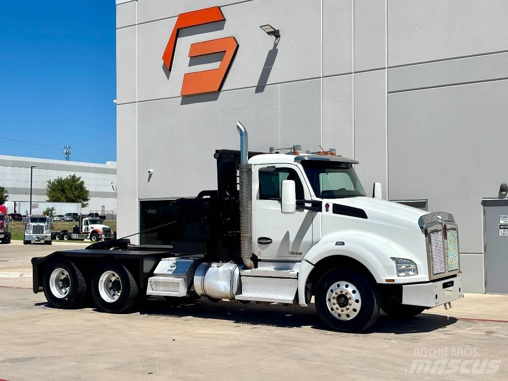 Kenworth T880 Puksiirid