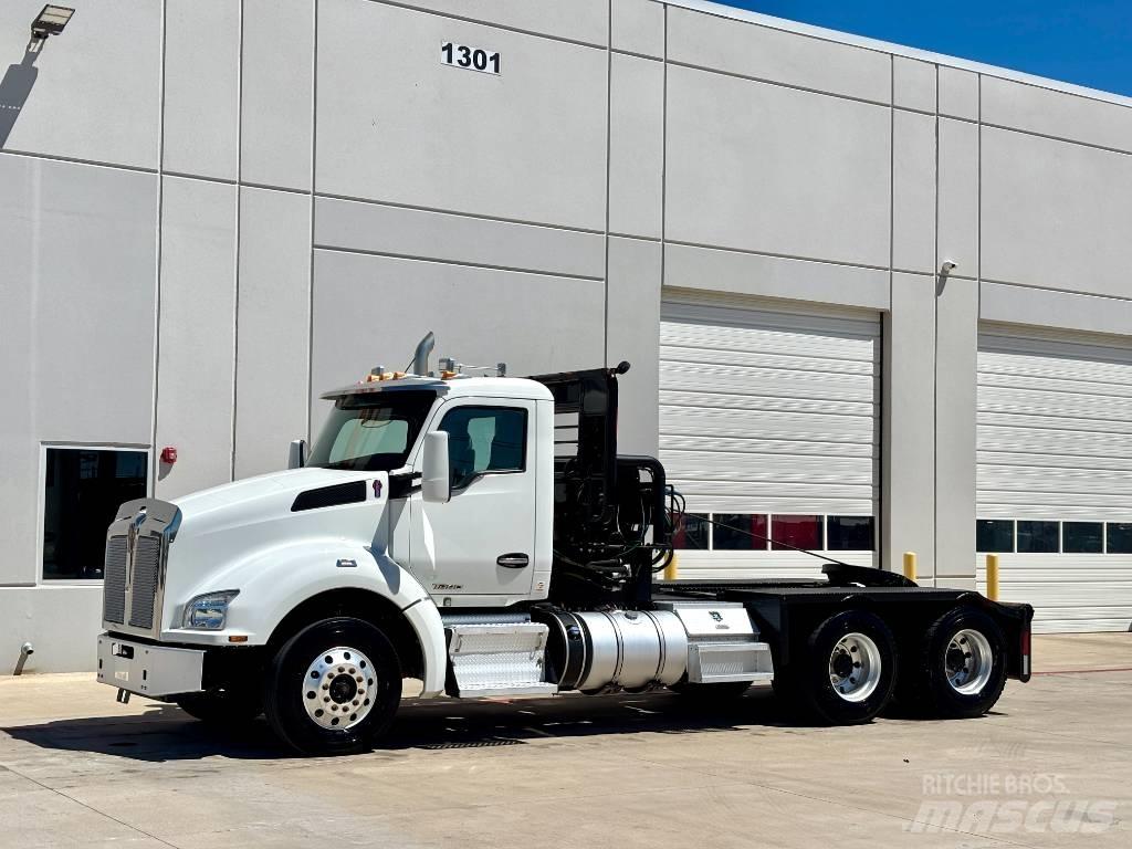 Kenworth T880 Puksiirid