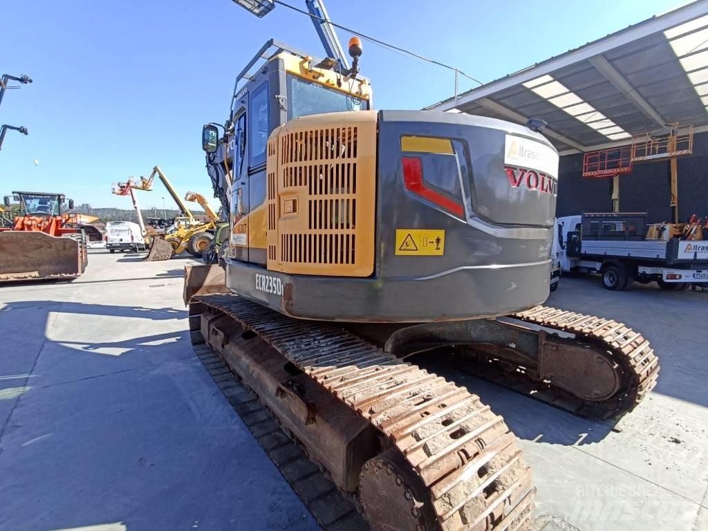 Volvo ECR 235 C L Roomikekskavaatorid