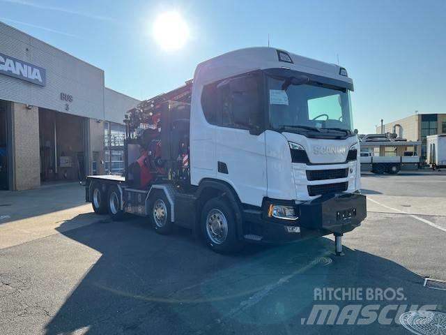 Scania R 560 Kraanaga veokid