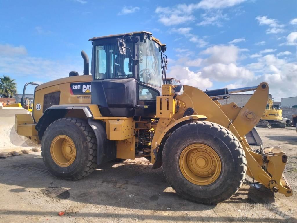 CAT 938 M Rataslaadurid