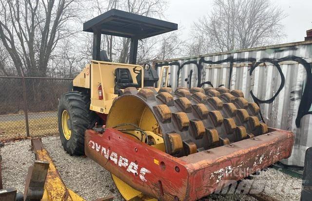 Dynapac CA 250 PD II Ühe trumliga rullid