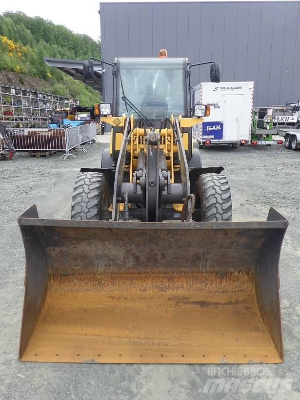 Volvo L 25 B Rataslaadurid