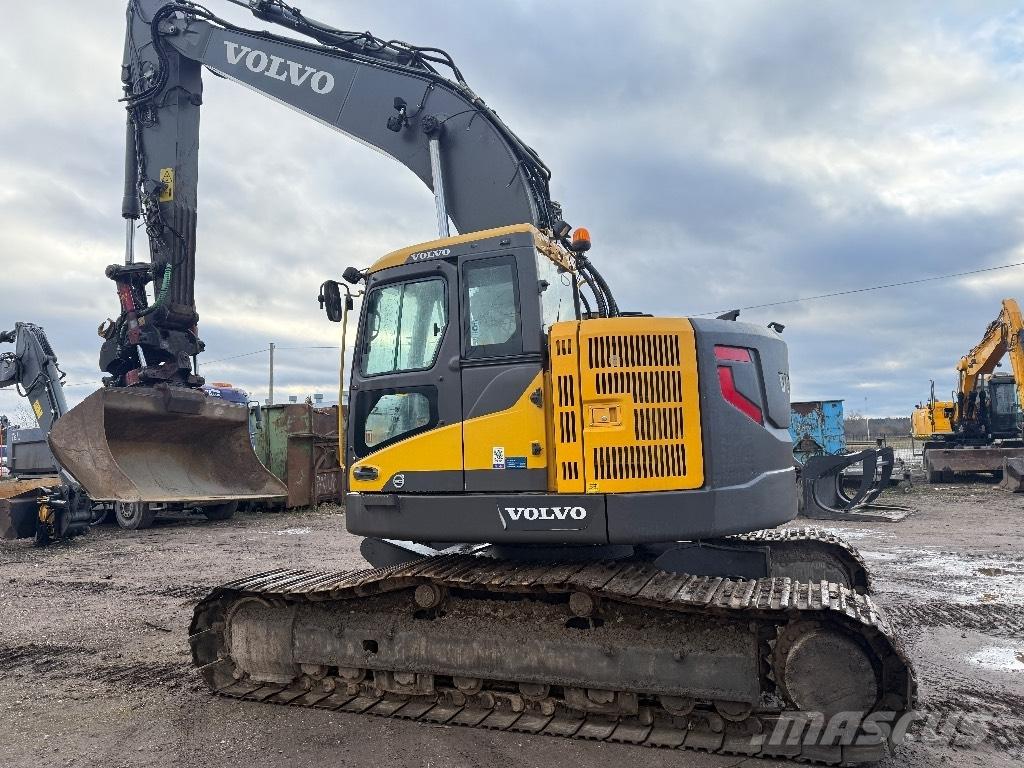 Volvo ECR 235 Roomikekskavaatorid