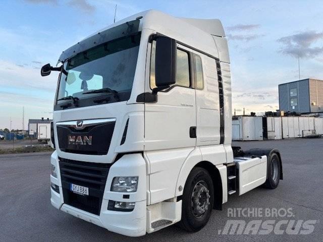 MAN TGX 18.460 Sadulveokid