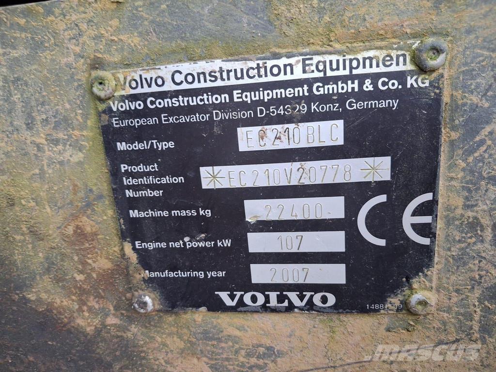 Volvo EC210 BLC Roomikekskavaatorid