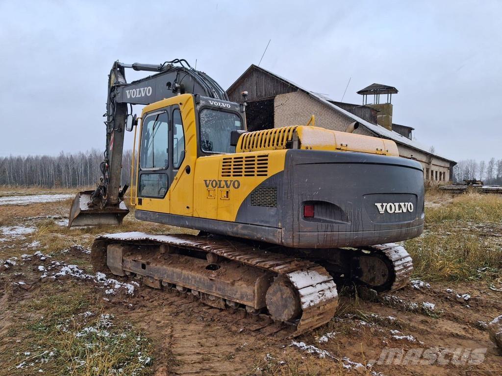 Volvo EC210 BLC Roomikekskavaatorid