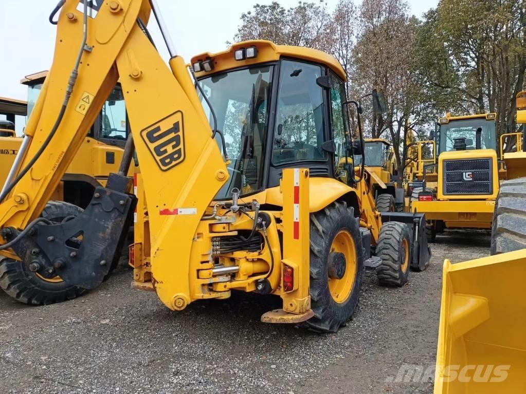 JCB 3 CX Ekskavaatorlaadurid