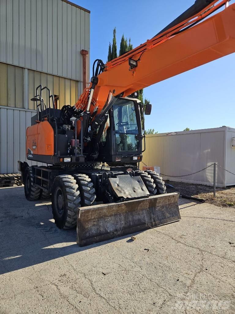 Doosan DX 165 W-5 Ratasekskavaatorid