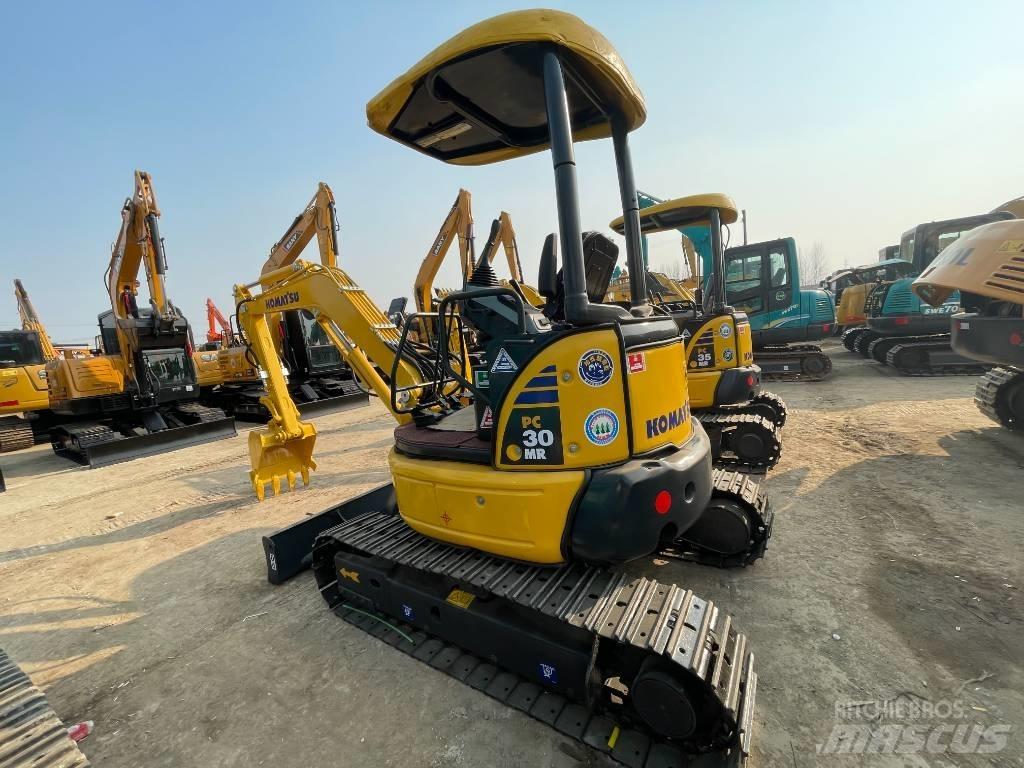 Komatsu PC 30 Roomikekskavaatorid