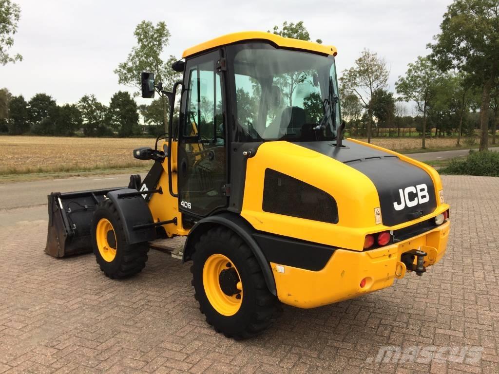 JCB 406 Rataslaadurid