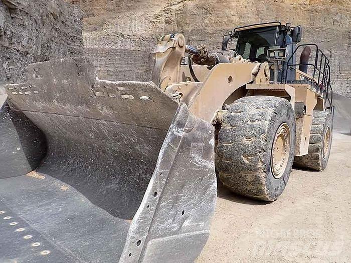 CAT 988K Rataslaadurid