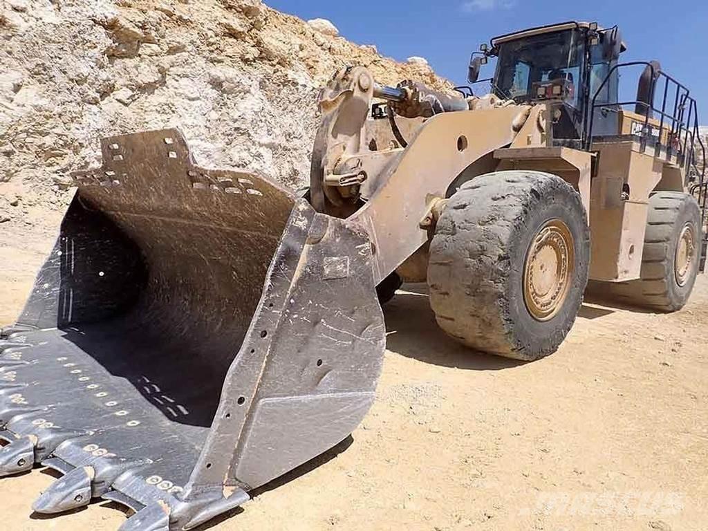 CAT 988K Rataslaadurid