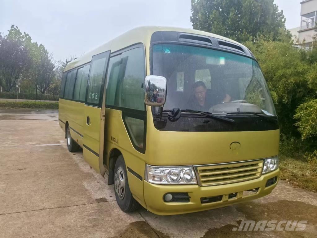 Toyota Coaster Linnadevahelised bussid