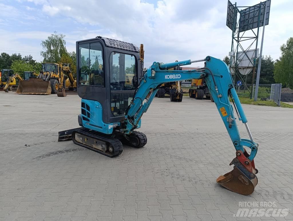 Kobelco SK 17 SR-3 Miniekskavaatorid < 7 t