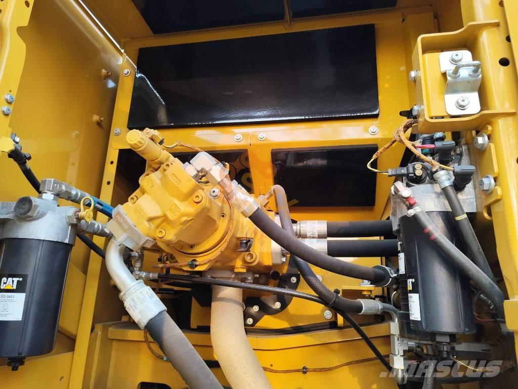 CAT 336 NEXT GEN Roomikekskavaatorid