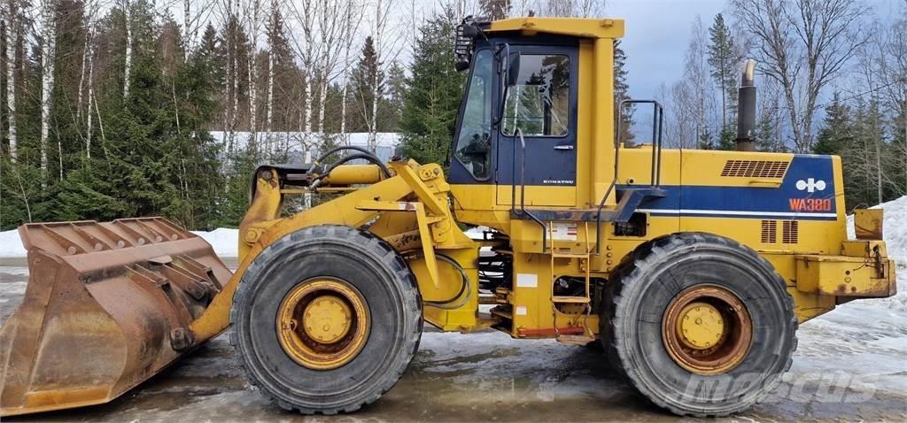 Komatsu WA380 Rataslaadurid