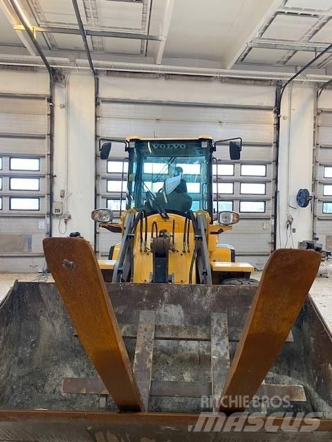 Volvo L 30 G Rataslaadurid