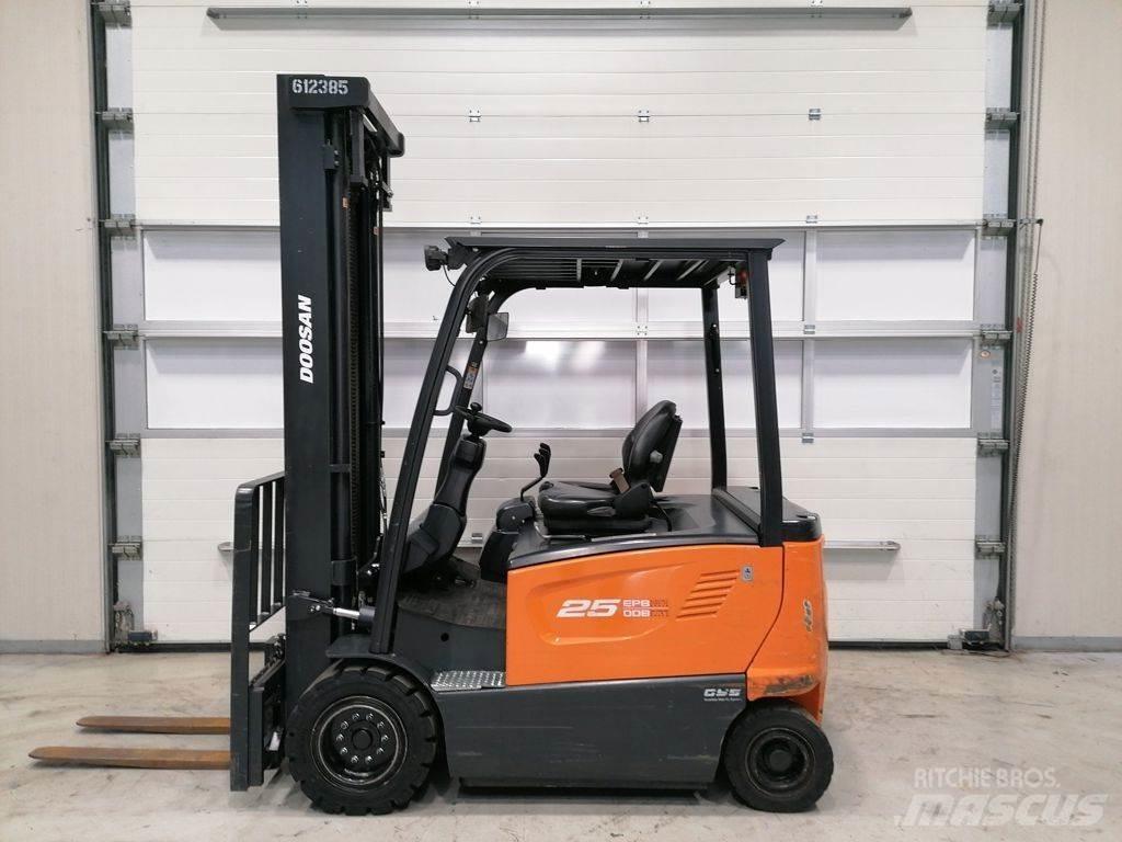 Doosan B25X-7 Elektritõstukid